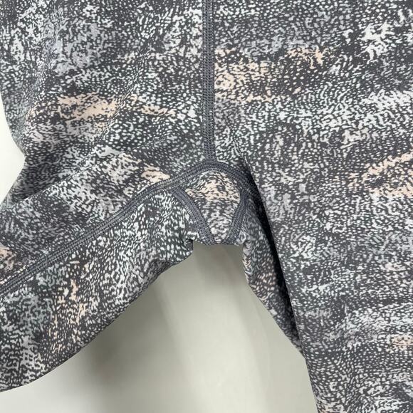 Lululemon Wunder Under HR Tight 28" Size 4 Frozen Vista Alpine White Multi - Picture 4 of 9